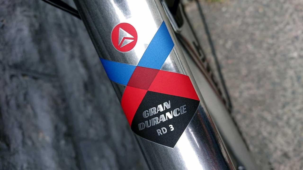 bergamont-grandurance-rd-3-gravel-bike-28-zoll-diamant-silber_produktfoto-04