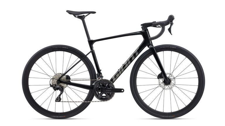 Giant Defy Advanced 2 Abyss Black.jpg