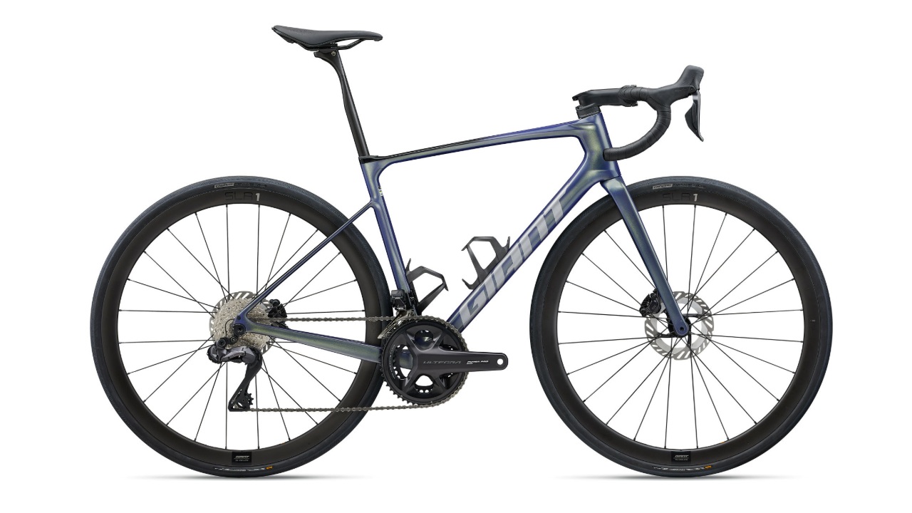 Giant Defy Advanced Pro 0 Interstellar.jpg