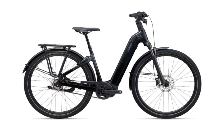 Giant AnyTour E+ 1.jpg