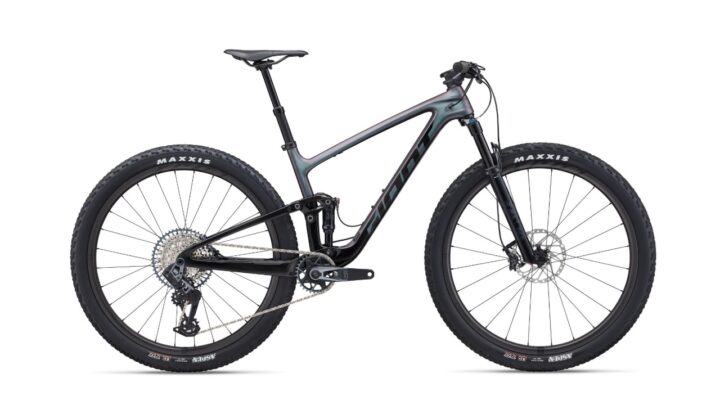 Giant Anthem Advanced 1 dark iridescent S.jpg