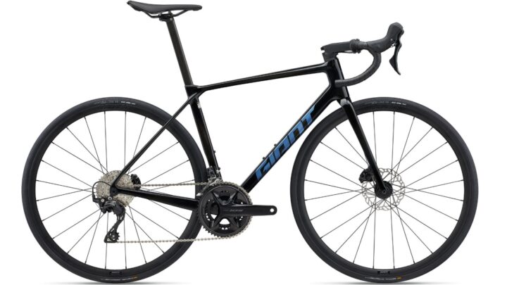 Giant TCR Advanced 2 Carbon 2025.jpg