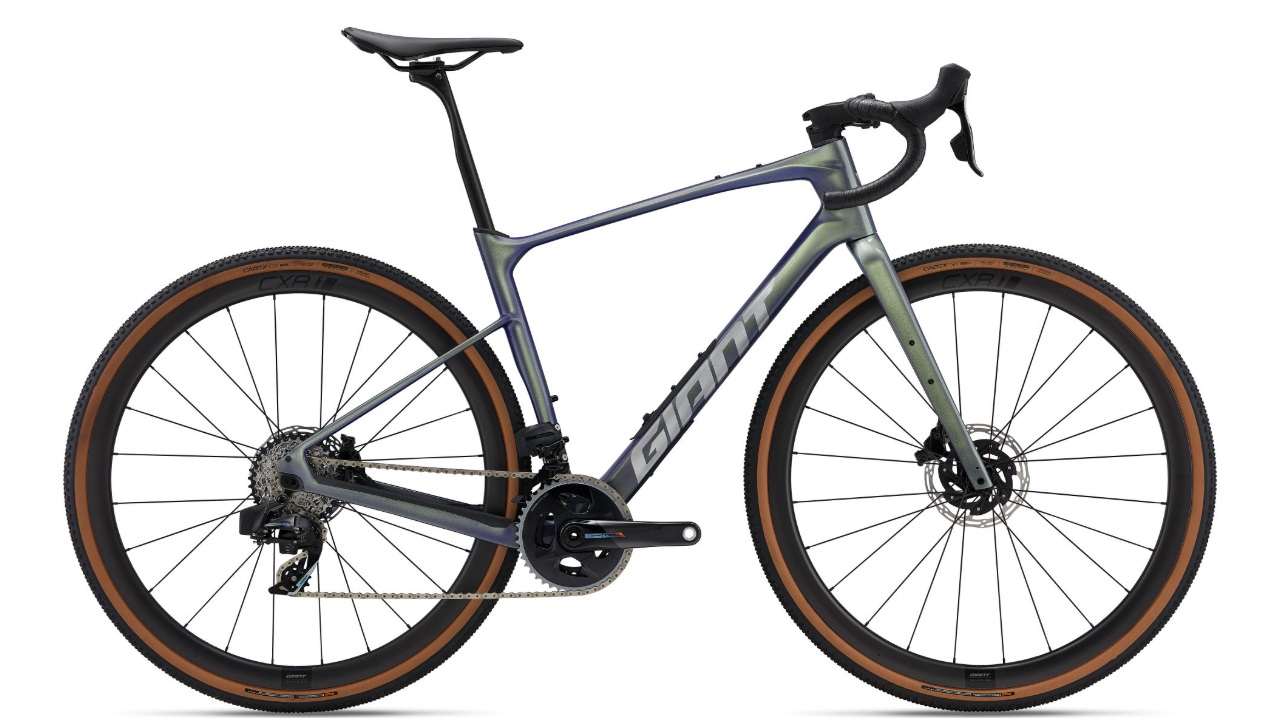 Giant Revolt Advanced Pro 0 - Interstellar.jpg