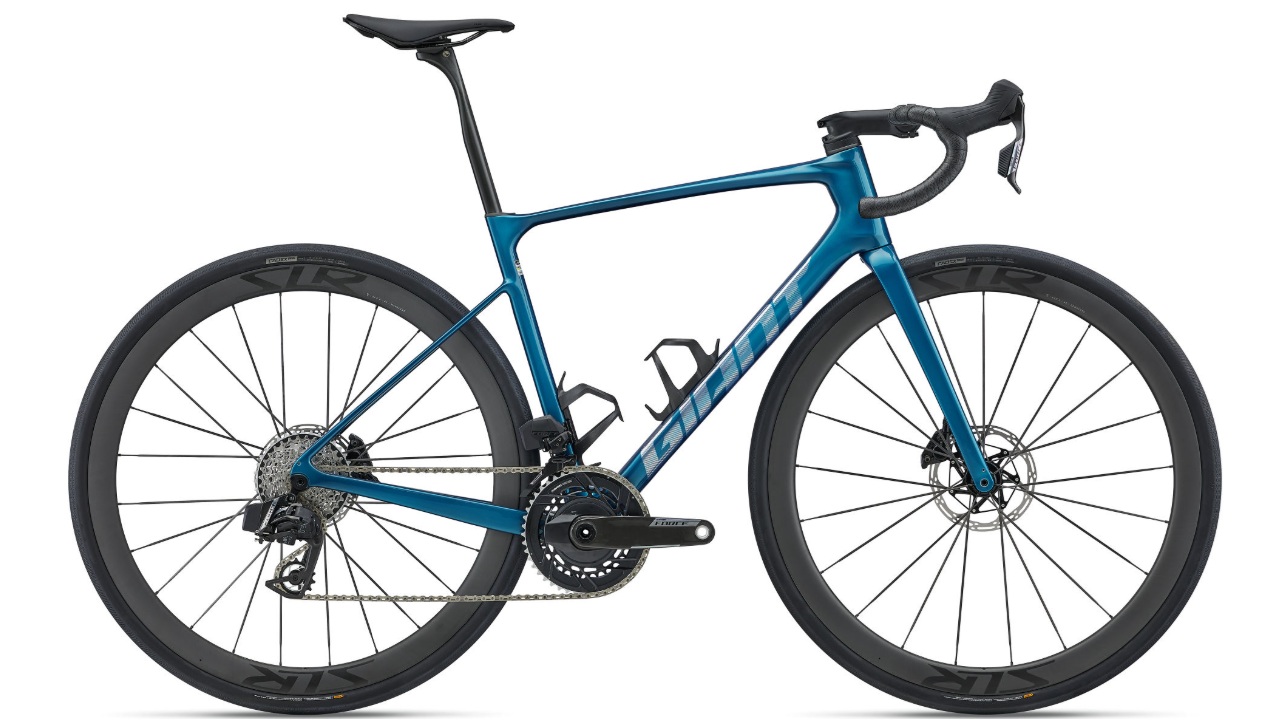 Giant Defy Advanced Pro 0-AXS Luminous L